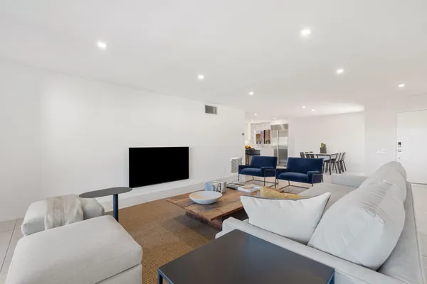$729,000 | 2696 South Sierra Madre, Unit F14, Palm Springs, CA 92264