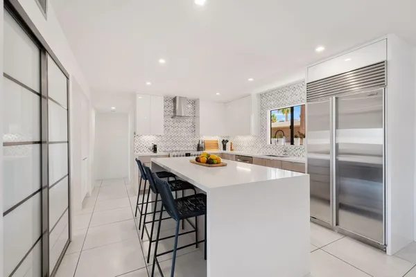 $729,000 | 2696 South Sierra Madre, Unit F14, Palm Springs, CA 92264