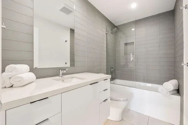$729,000 | 2696 South Sierra Madre, Unit F14, Palm Springs, CA 92264