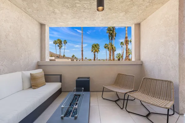 $729,000 | 2696 South Sierra Madre, Unit F14, Palm Springs, CA 92264