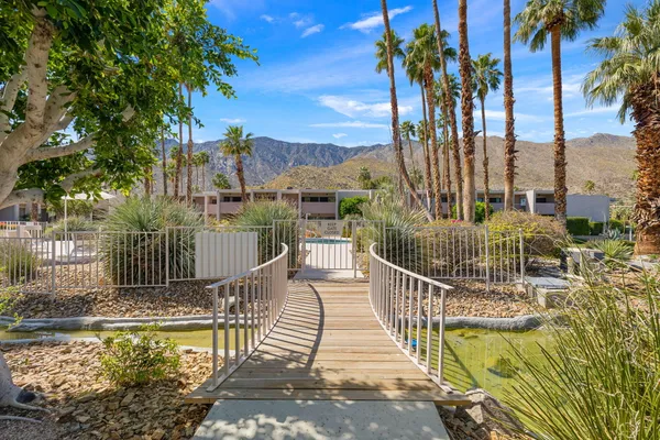 $729,000 | 2696 South Sierra Madre, Unit F14, Palm Springs, CA 92264