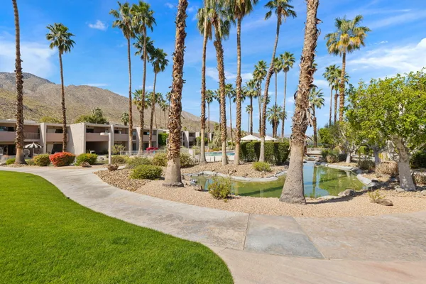 $729,000 | 2696 South Sierra Madre, Unit F14, Palm Springs, CA 92264