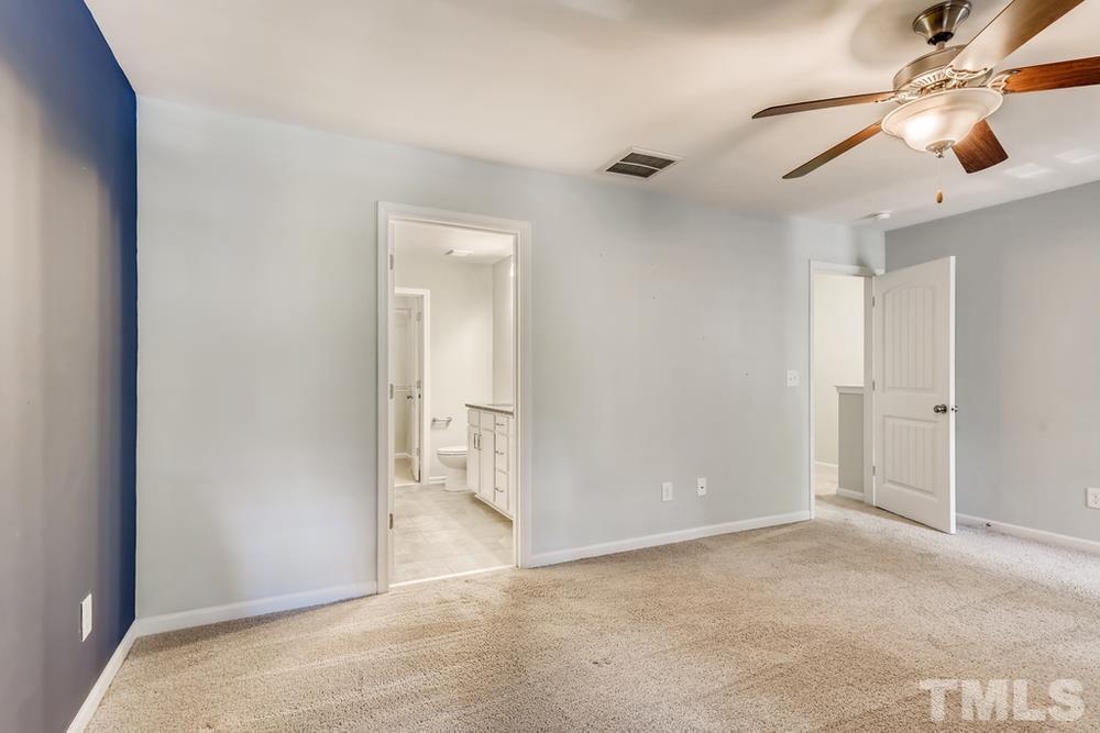12624 Gallant Place Raleigh, NC 27614 - Photo 13 of 25 Gallery Image 13