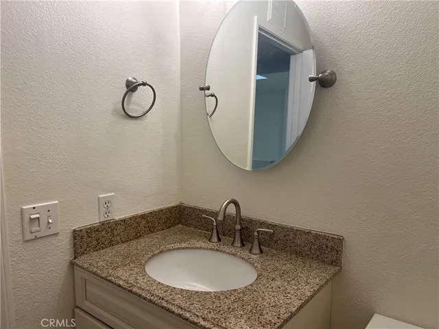 $2,800 | 29581 Cara Way, Temecula, CA 92591