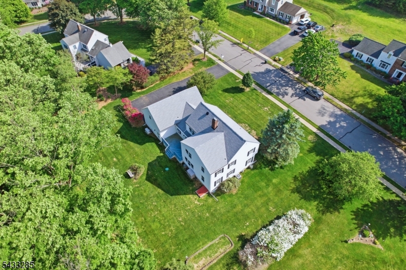 3 Elm Street Chester, NJ 07930 - Photo 32 of 40