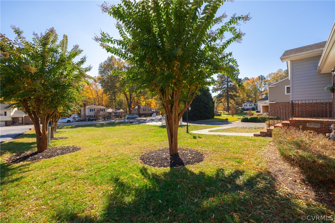 2408 Lourdes Road Henrico, VA 23228 - Photo 3 of 35 Gallery Image 3