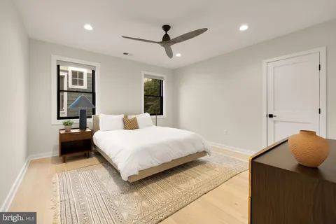 a view of empty room with windows
