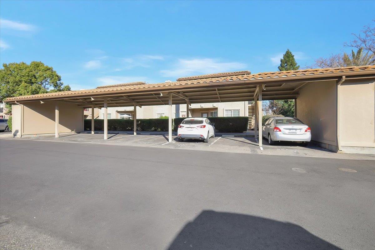 4200 East Commerce, Unit 1121 Sacramento, CA 95834 - Photo 20 of 24 a car parked in front of house