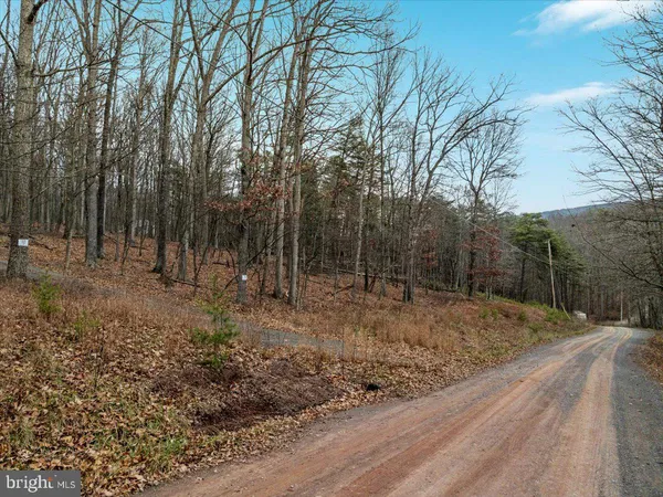 $62,900 | 0 Whispering Pines Road, Paw Paw, WV 25434