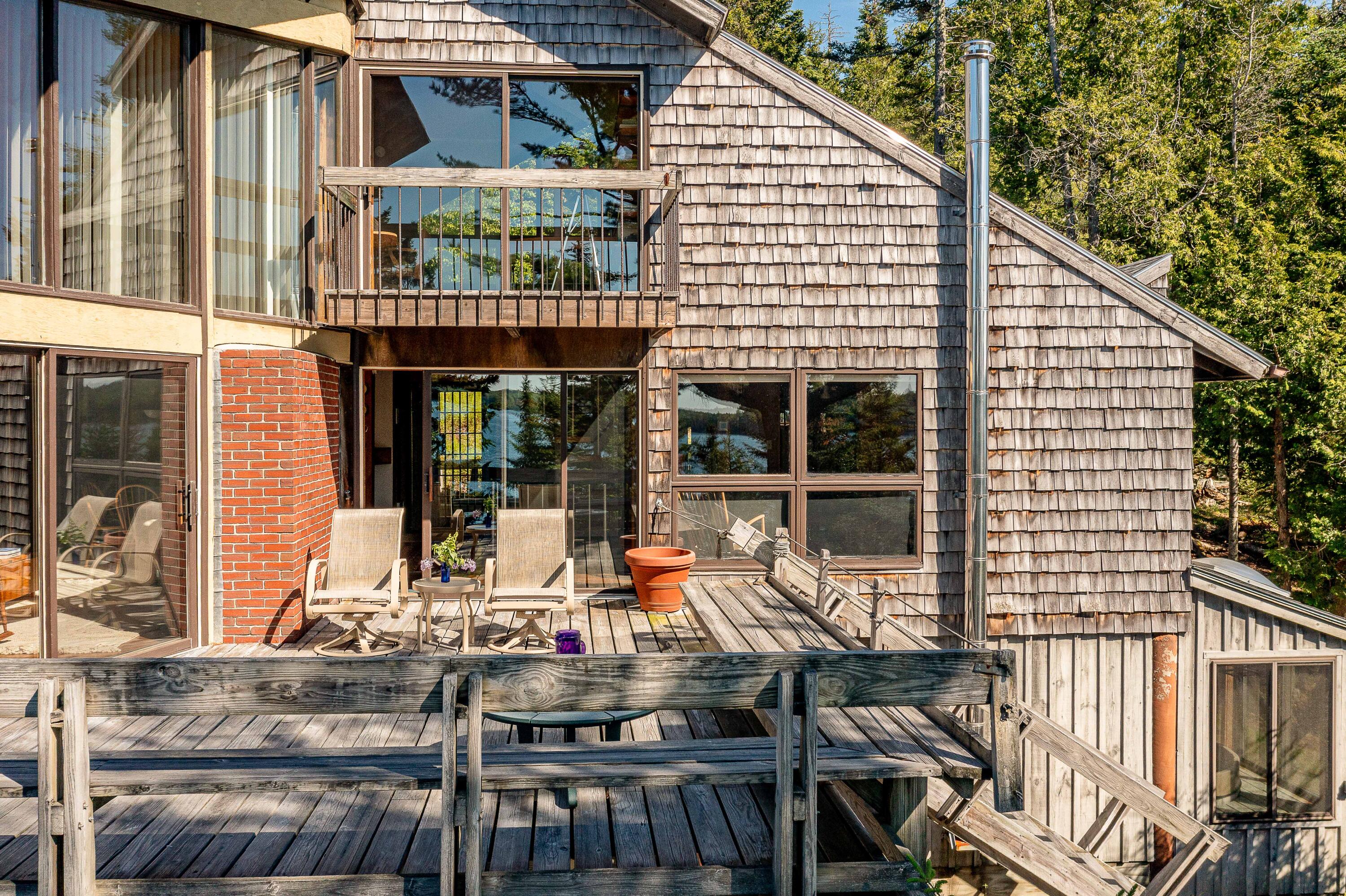 16 Modin Lane Penobscot, ME 04476 - Photo 20 of 47 16Modin_11_SS_House_Main_Living_Spaces_m