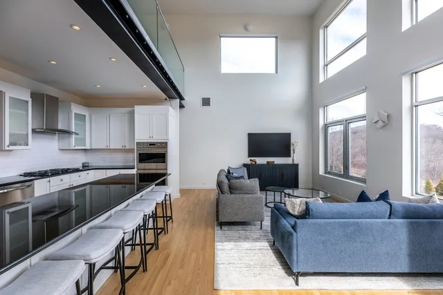 $25,000 | 11 Longview Road, South Kent, CT 06785