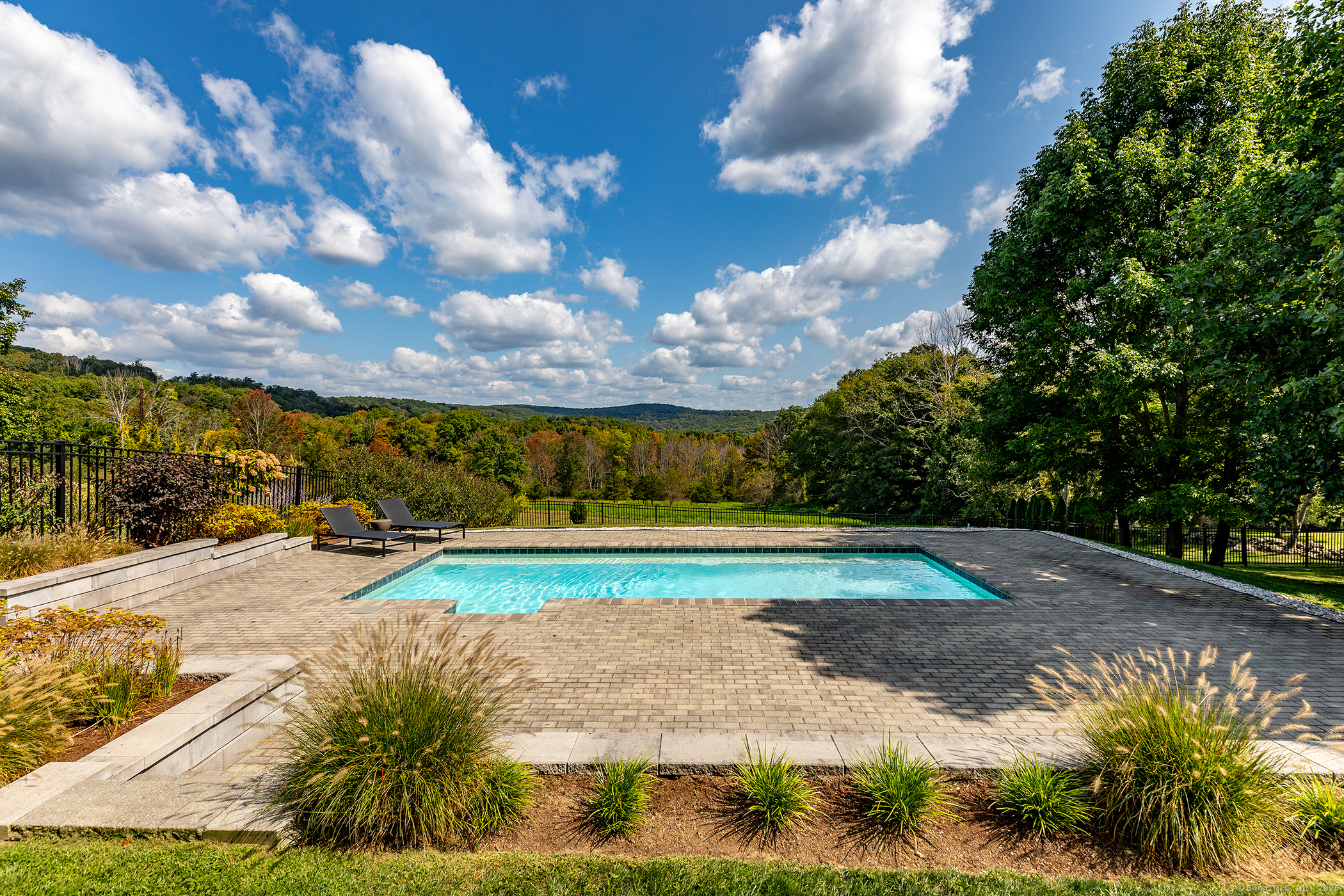 11 Longview Road South Kent, CT 06785 - Photo 3 of 34