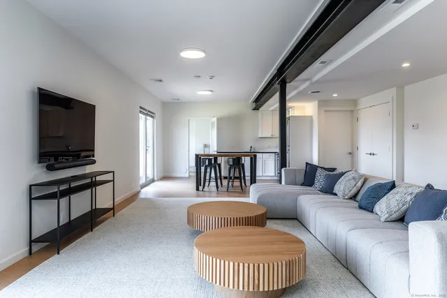 $25,000 | 11 Longview Road, South Kent, CT 06785