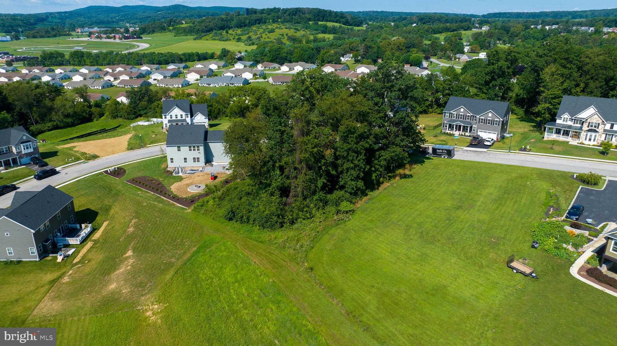 319 Greenwood Road Spring Grove, PA 17362 - Photo 4 of 7