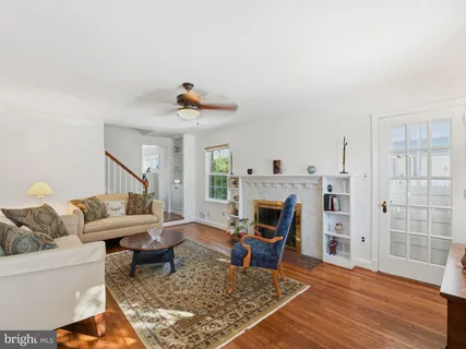 $1,335,000 | 6223 26th Road North, Arlington, VA 22207