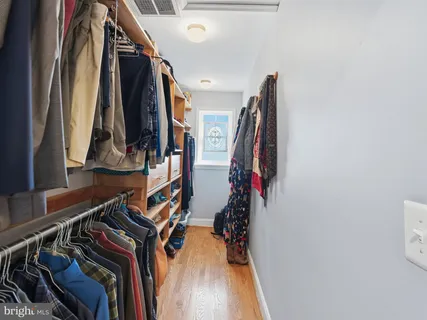 $1,335,000 | 6223 26th Road North, Arlington, VA 22207