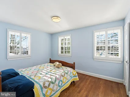 $1,335,000 | 6223 26th Road North, Arlington, VA 22207