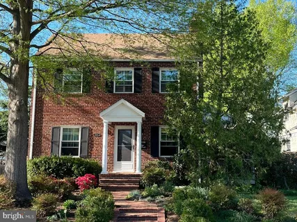$1,335,000 | 6223 26th Road North, Arlington, VA 22207