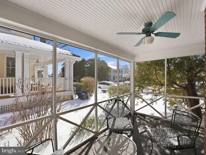 $1,335,000 | 6223 26th Road North, Arlington, VA 22207