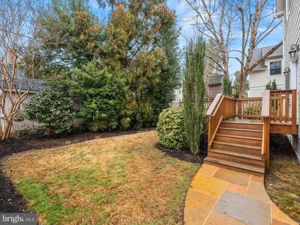 $1,335,000 | 6223 26th Road North, Arlington, VA 22207