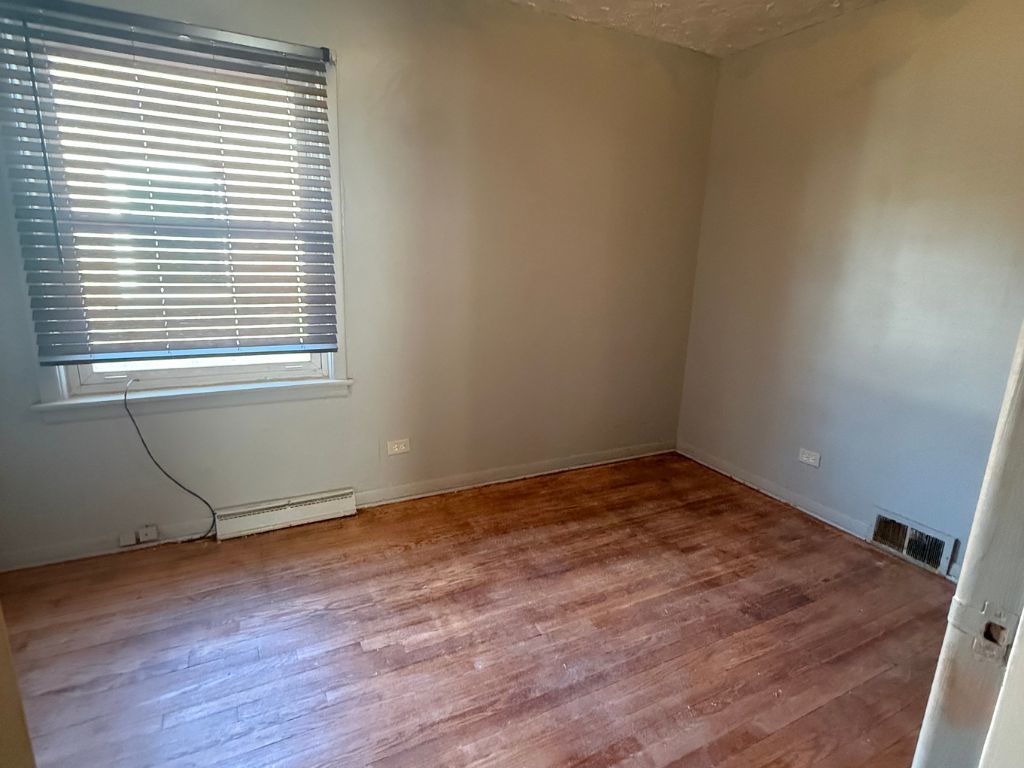 12484 South Michigan Avenue Chicago, IL 60628 - Photo 8 of 15