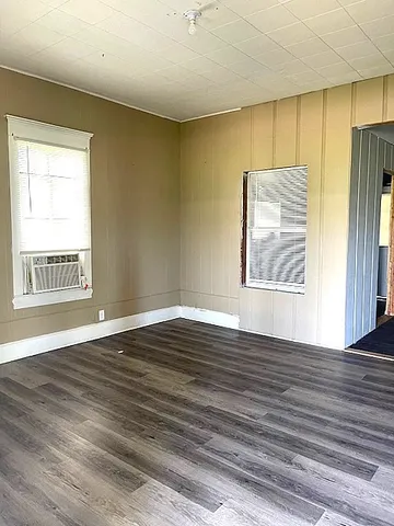 $219,000 | 6211 Gresham Street, Wallis, TX 77485