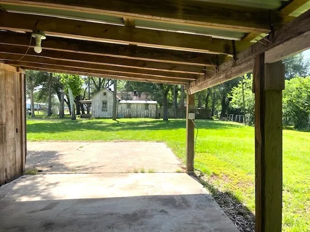 $219,000 | 6211 Gresham Street, Wallis, TX 77485