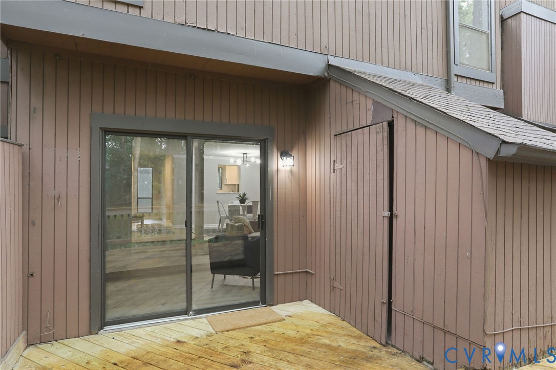 11735 South Briar Patch Drive Midlothian, VA 23113 - Photo 33 of 48 a view of a wooden door