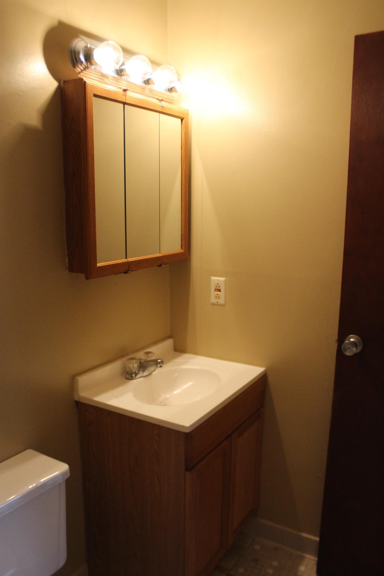 2577 West Galbraith Road, Unit 4 Cincinnati, OH 45239 - Photo 16 of 18