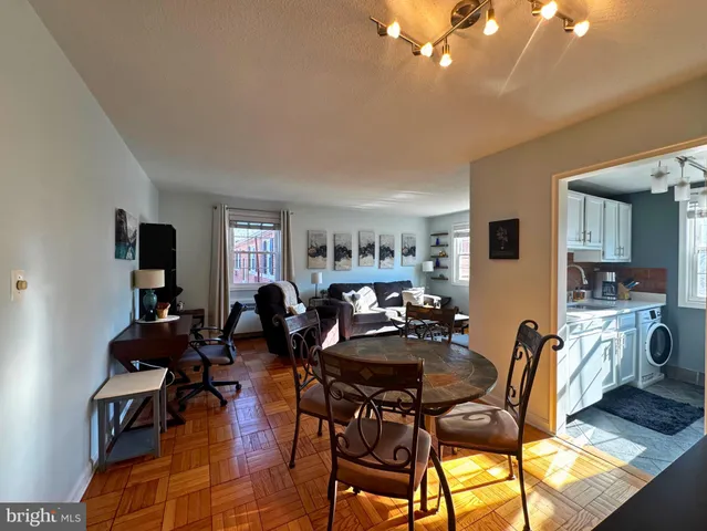 $2,100 | 4372 North Pershing Drive, Unit 2, Arlington, VA 22203