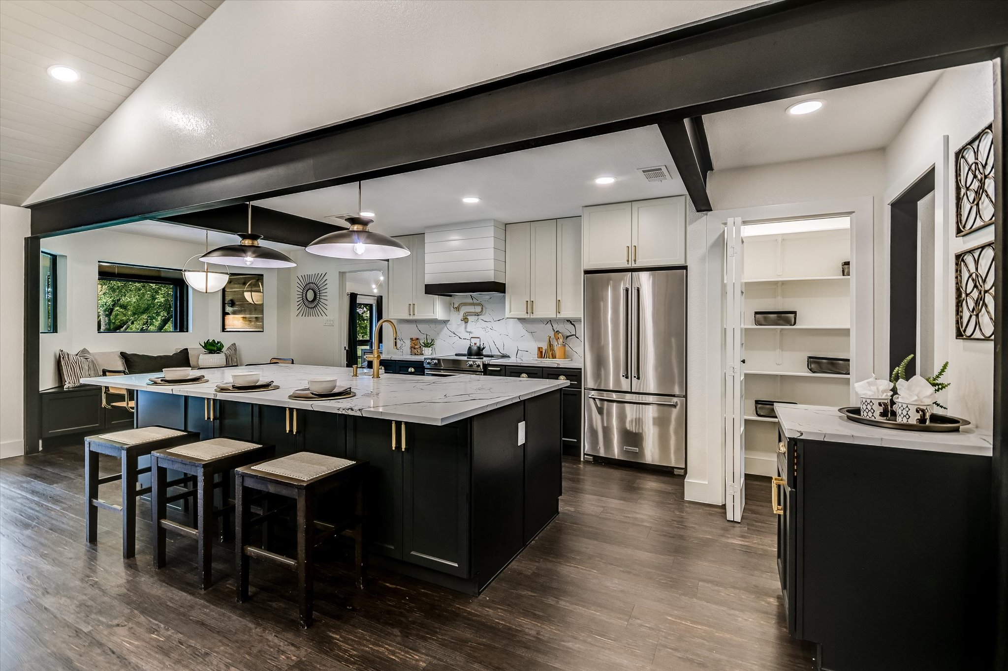 4717 Sam Bass Road Round Rock, TX 78681 - Photo 3 of 36