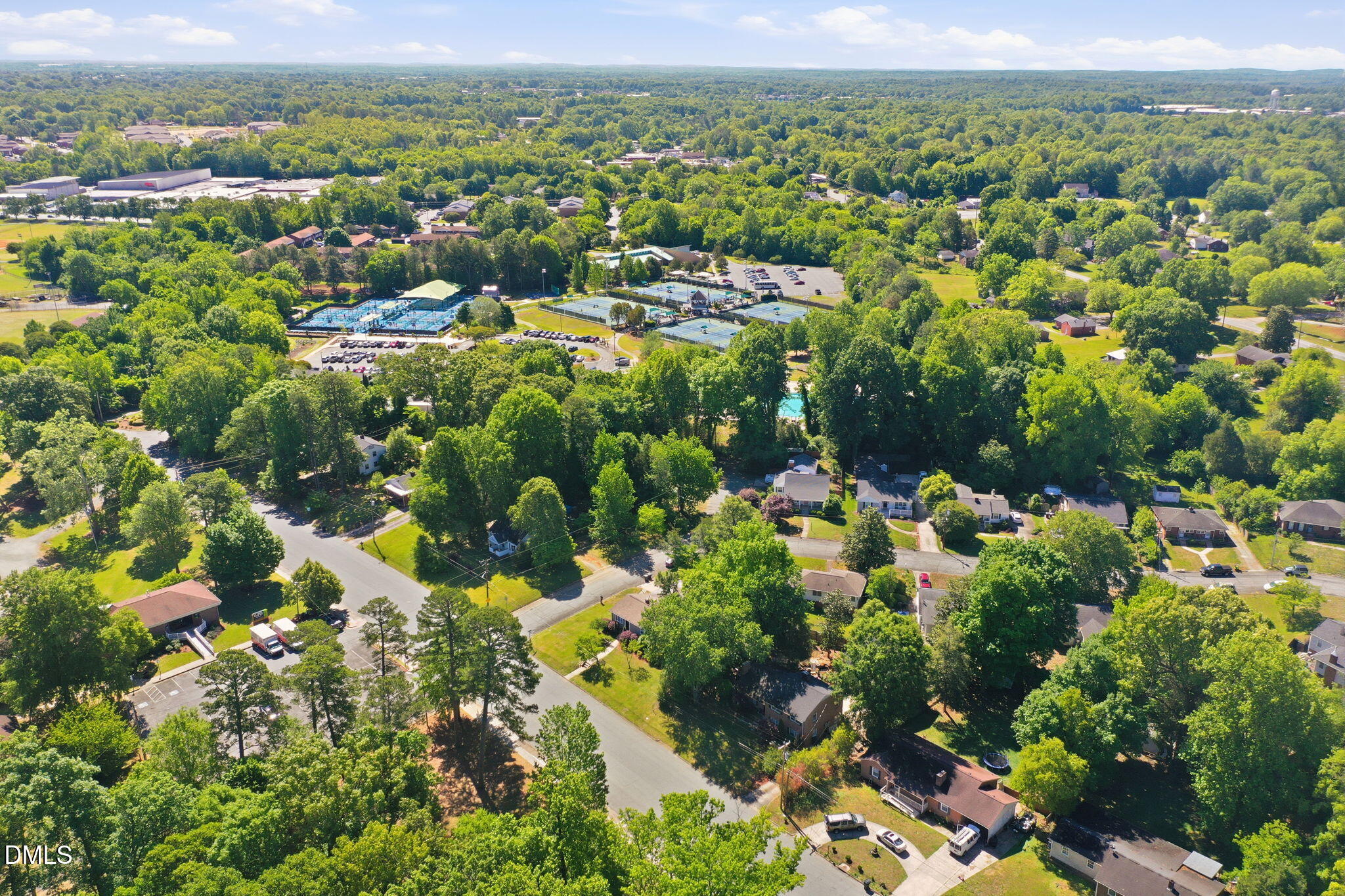 1504 Overbrook Road Burlington, NC 27215 - Photo 30 of 38 12-web-or-mls-DJI_0268_edit