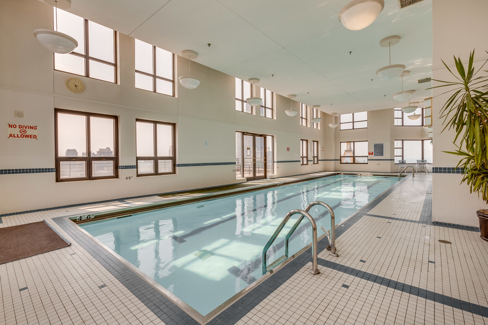 401 East Ontario Street, Unit 710 Chicago, IL 60611 - Photo 30 of 36 a view of a living room and bathroom