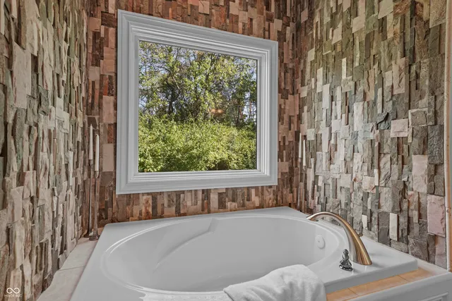 $1,599,000 | 12345 East 86th Street, Indianapolis, IN 46236