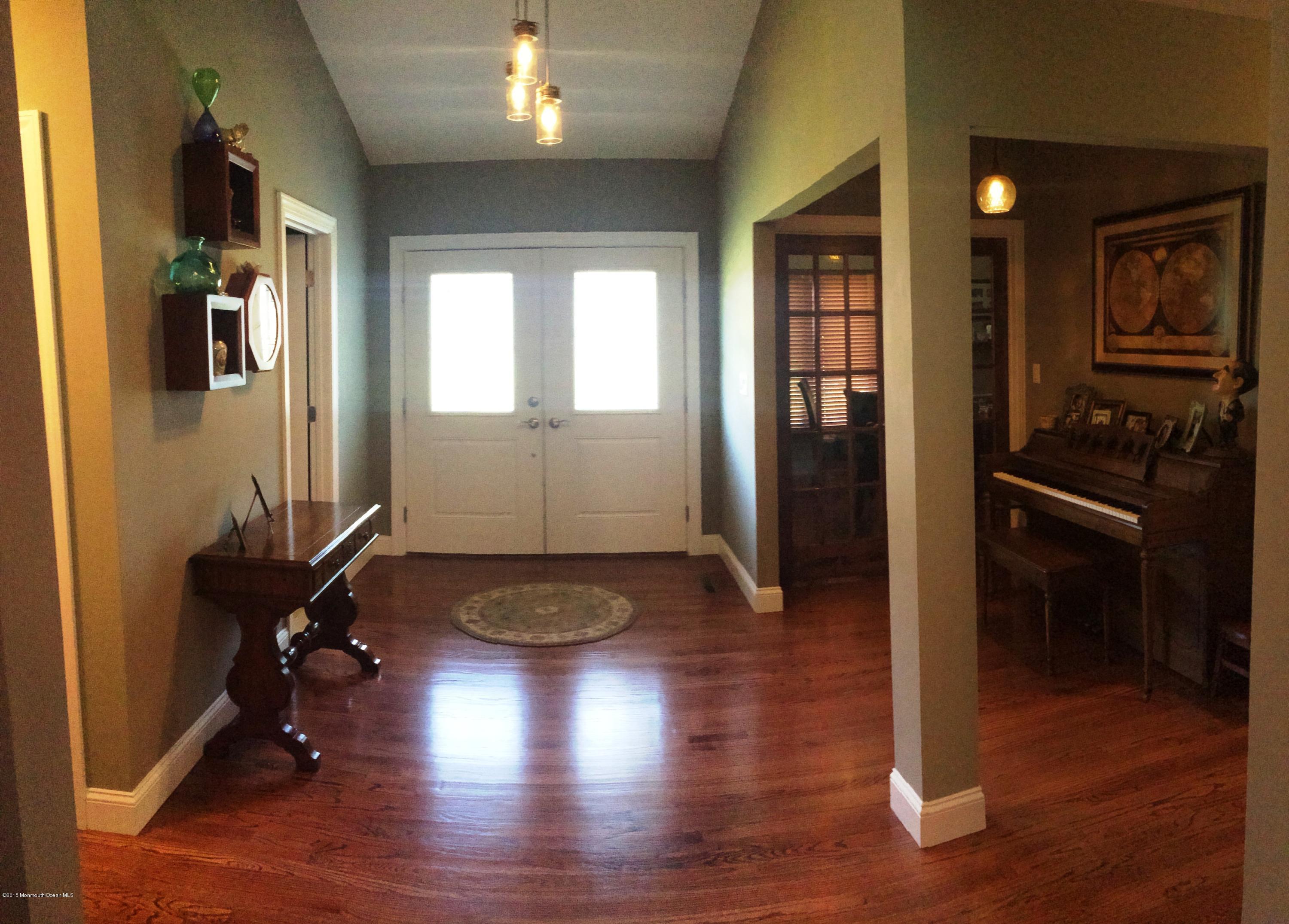6 High Ridge Road Asbury Park, NJ 07712 - Photo 5 of 18 foyer