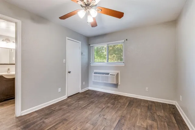 $1,025 | 1505 West Lovers Lane, Unit 20, Arlington, TX 76013