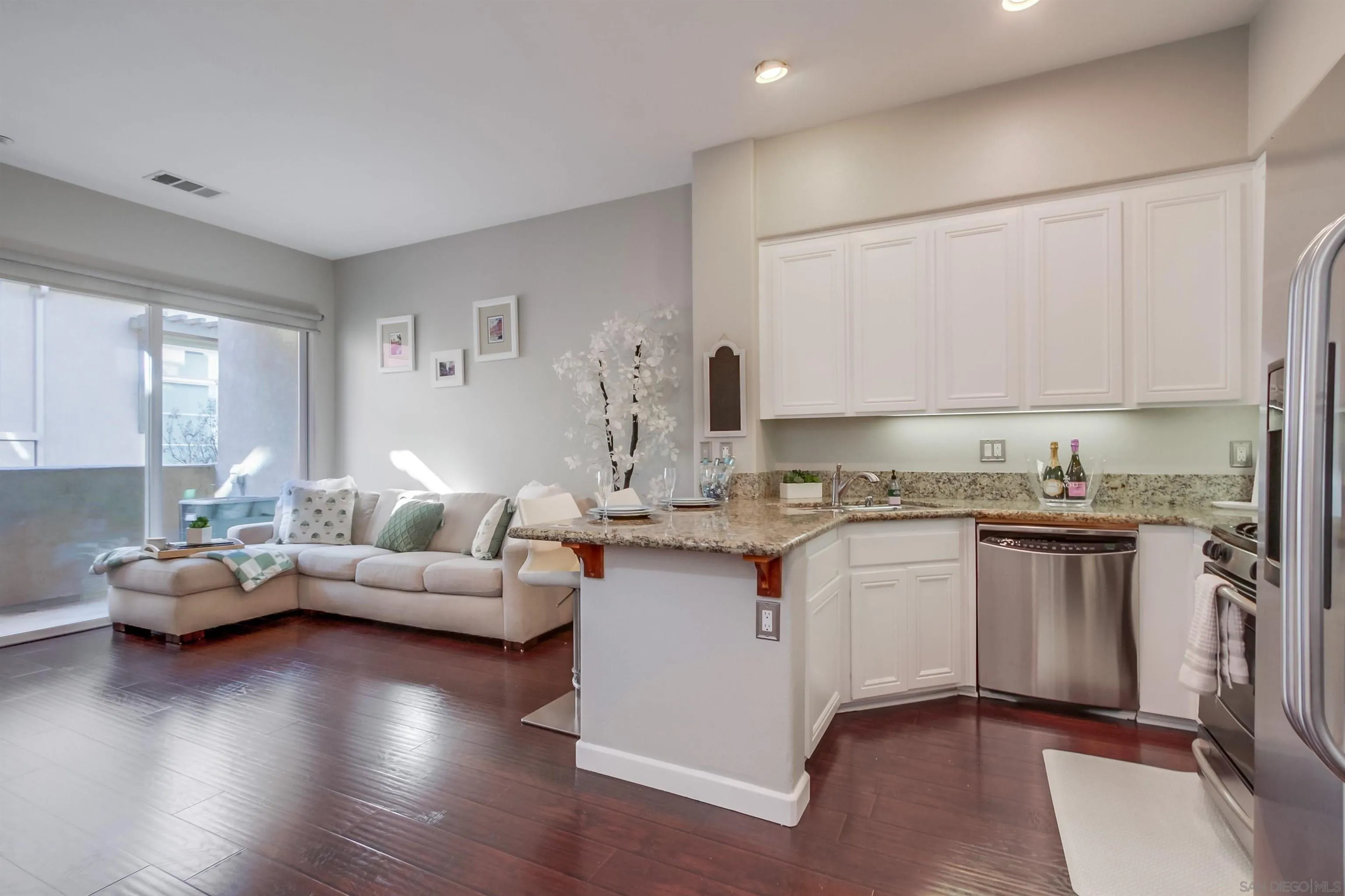 457 Almond Road San Marcos, CA 92078 - Photo 12 of 60 Gallery Image 12