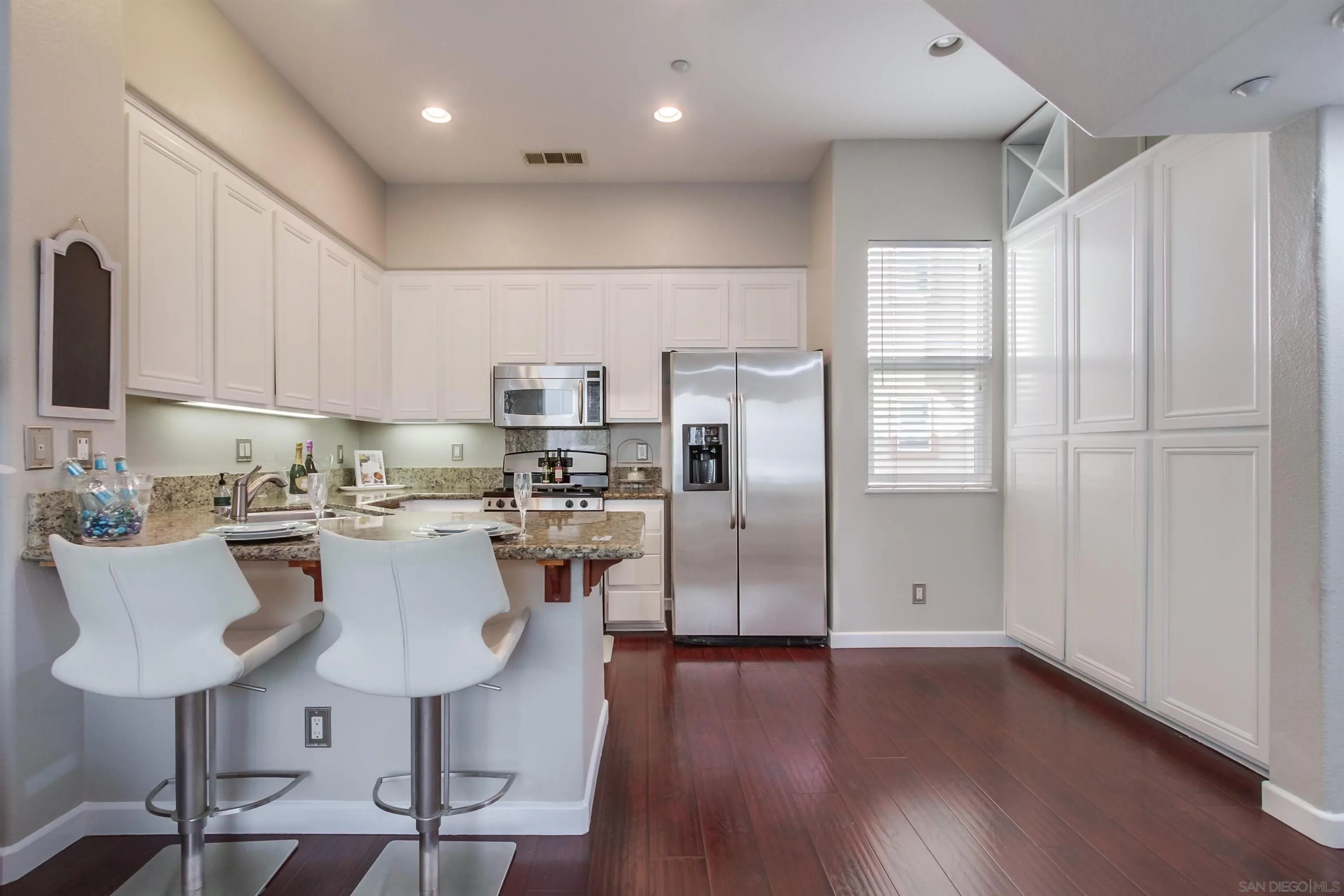 457 Almond Road San Marcos, CA 92078 - Photo 9 of 60 Gallery Image 9
