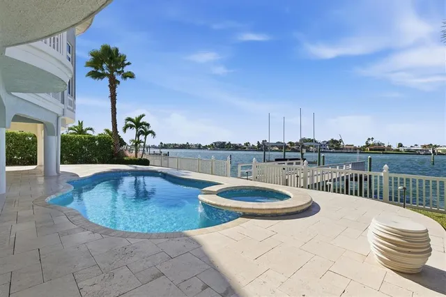 $3,799,000 | 402 Buttonwood Lane, Largo, FL 33770