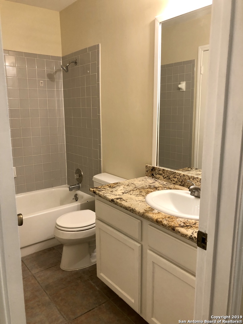 7906 Forest Ranch Live Oak, TX 78233 - Photo 19 of 29