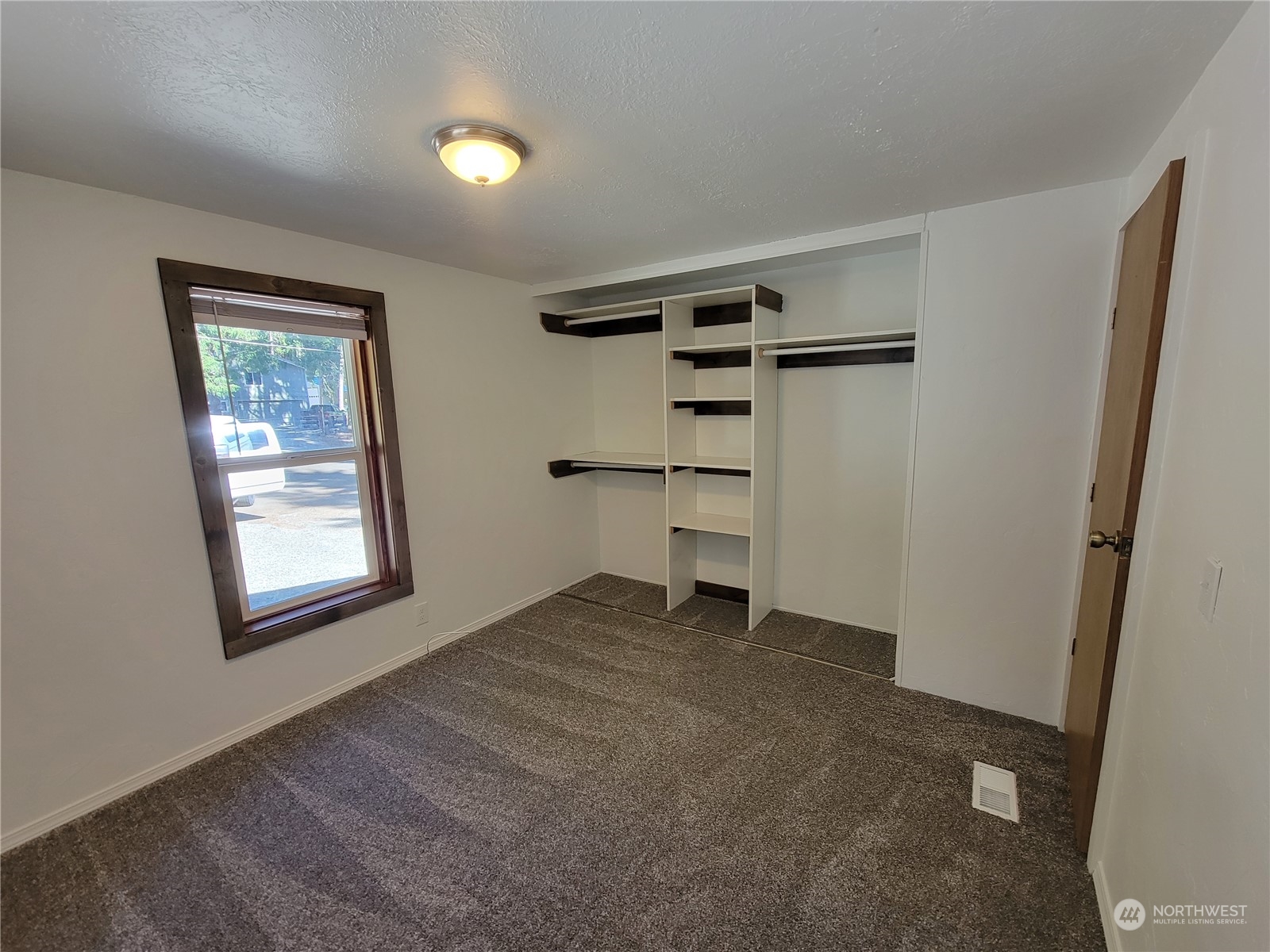 131 Rally Way Easton, WA 98925 - Photo 13 of 34 Gallery Image 13