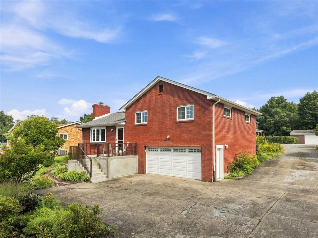 714 Wible Run Road Pittsburgh, PA 15209 - Photo 3 of 46 2 Car Garage,Notice the amount of Parking Spaces!
