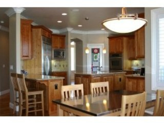 1035 Rosa Morada Road Hollister, CA 95023 - Photo 2 of 12 Gallery Image 2