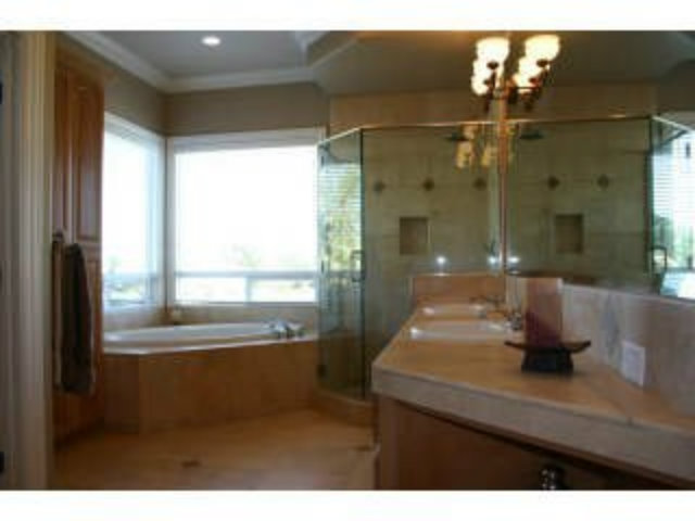 1035 Rosa Morada Road Hollister, CA 95023 - Photo 3 of 12 Gallery Image 3