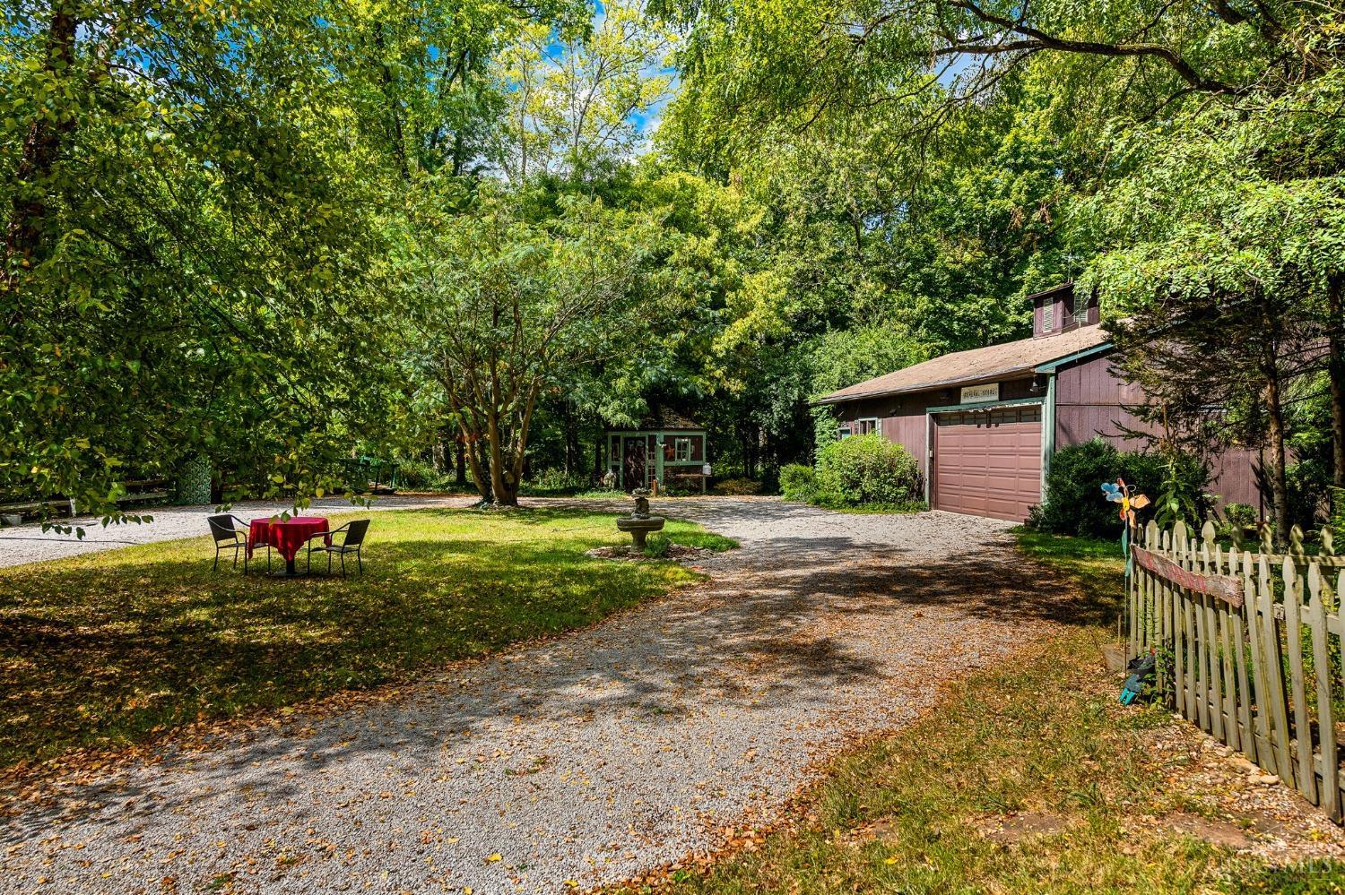 1427 Stanley Road Cincinnati, OH 45230 - Photo 9 of 49 Gallery Image 9