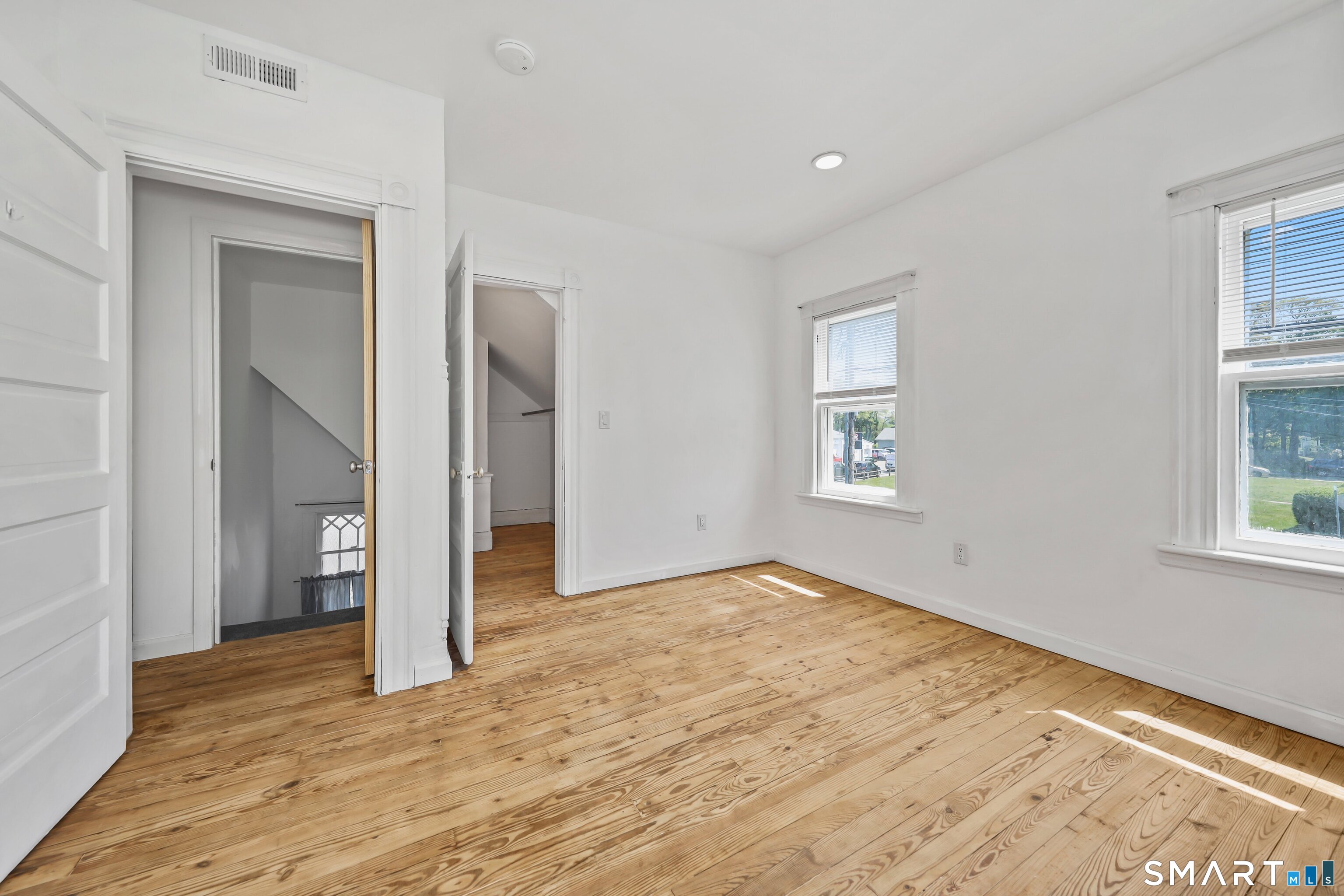 339 River Road Shelton, CT 06484 - Photo 20 of 36
