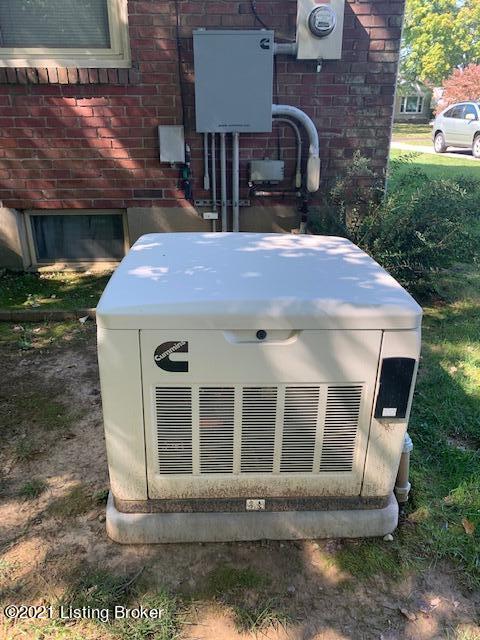 209 Bramton Road Louisville, KY 40207 - Photo 34 of 39 Cummings generator