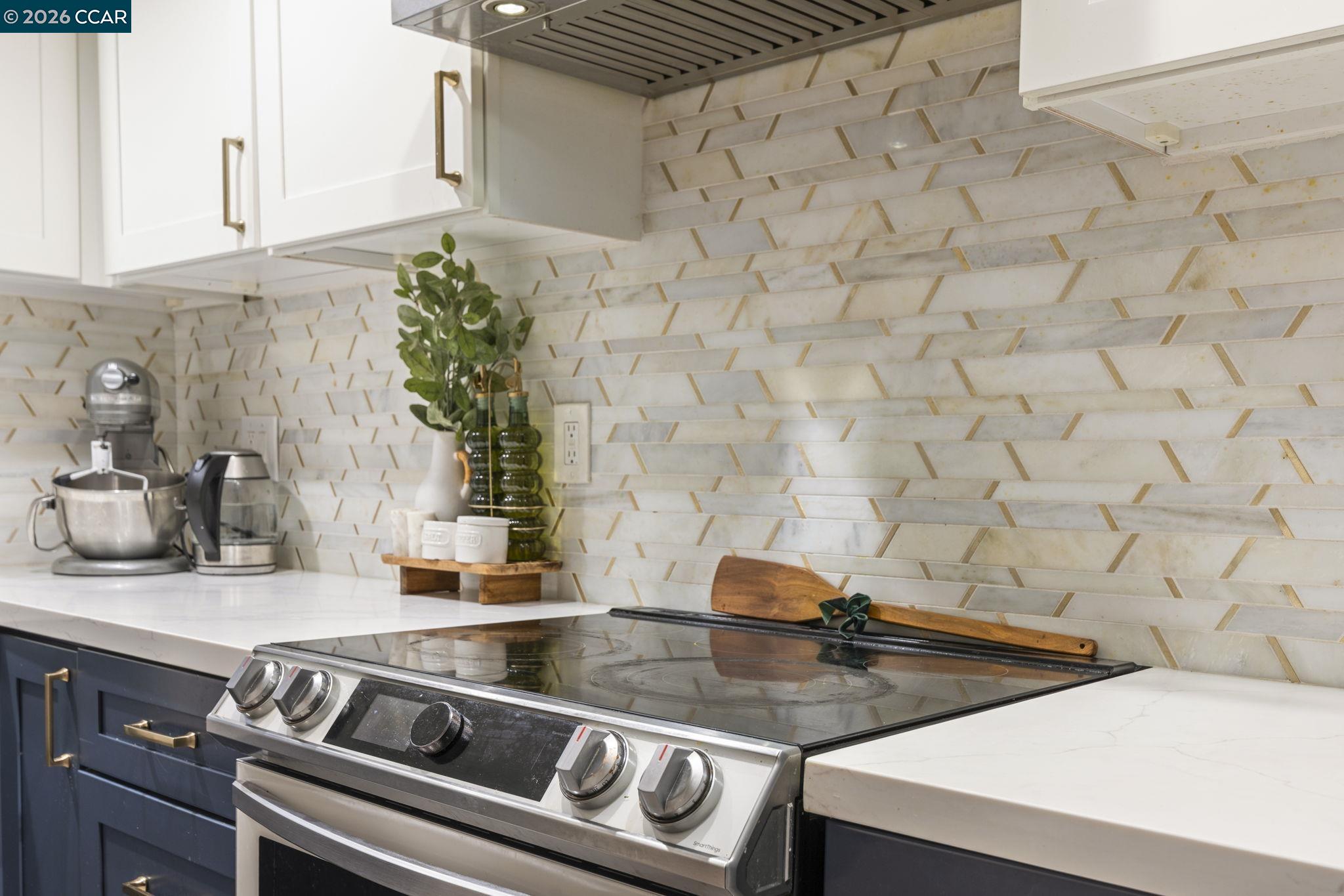 1941 Grande Circle, Unit 71 Fairfield, CA 94533 - Photo 3 of 31