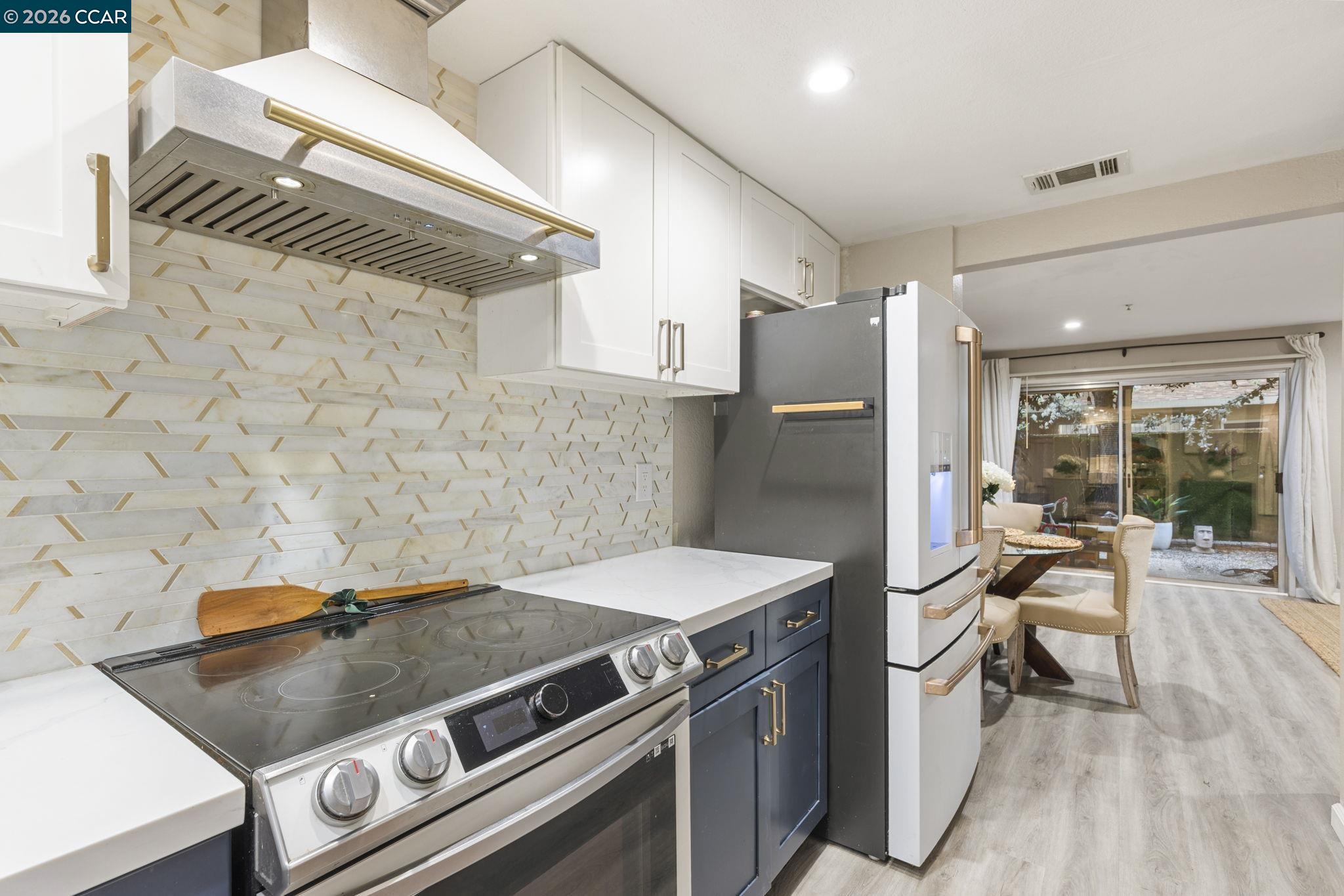 1941 Grande Circle, Unit 71 Fairfield, CA 94533 - Photo 4 of 31