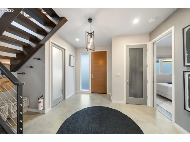 $899,000 | 18525 Northeast Marine Drive, Unit B8, Portland, OR 97230